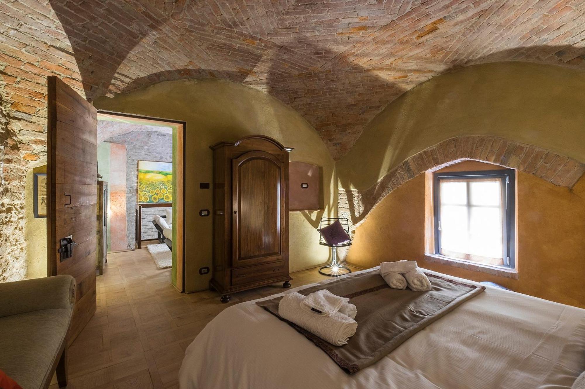 Palazzo D'Assi - Guest House Monforte dʼAlba Exterior foto