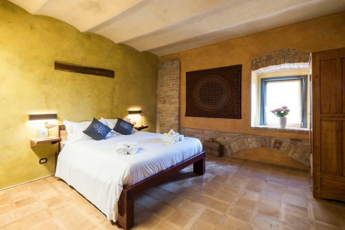 Palazzo D'Assi - Guest House Monforte dʼAlba Exterior foto